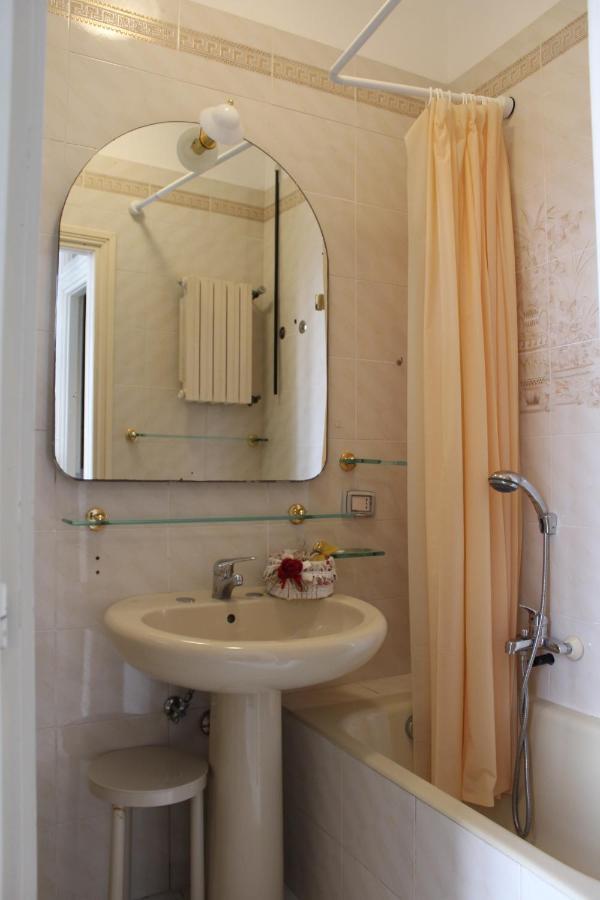 B&B Rosy Gallo Castelsaraceno Exterior photo