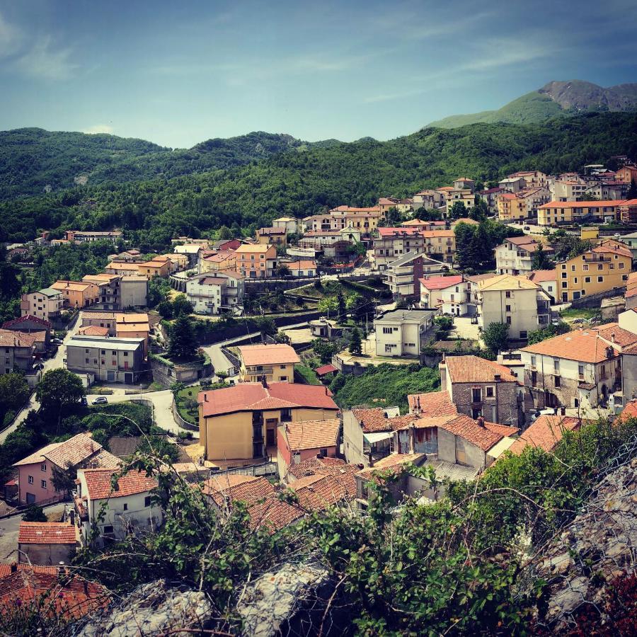 B&B Rosy Gallo Castelsaraceno Exterior photo